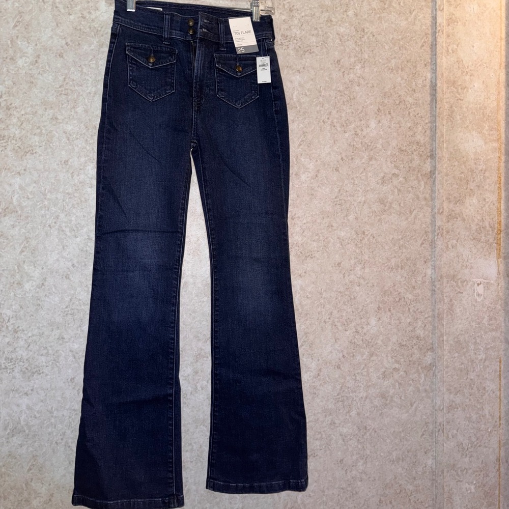 NWT Gap 70s Flare High Rise Jeans Dark Wash Button Pocket Stretch 25/0R